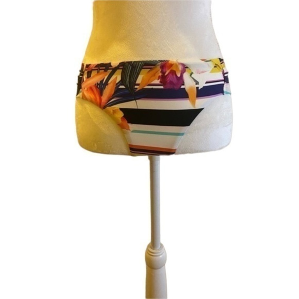 Trina Turk treasure cove swim bottom